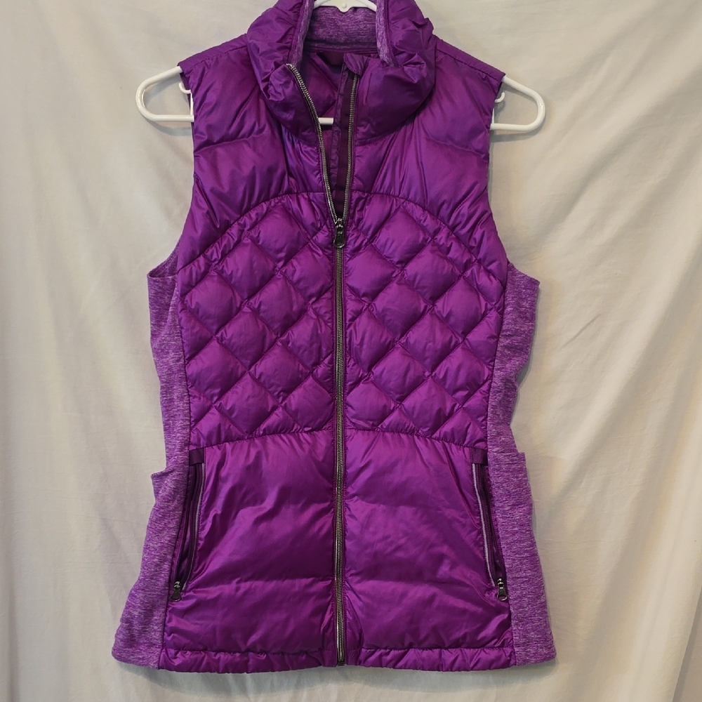 Lululemon Down For A Run Vest - Picture 4 of 8